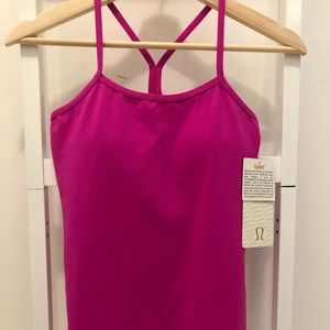 lululemon tank tops w/ padded bra